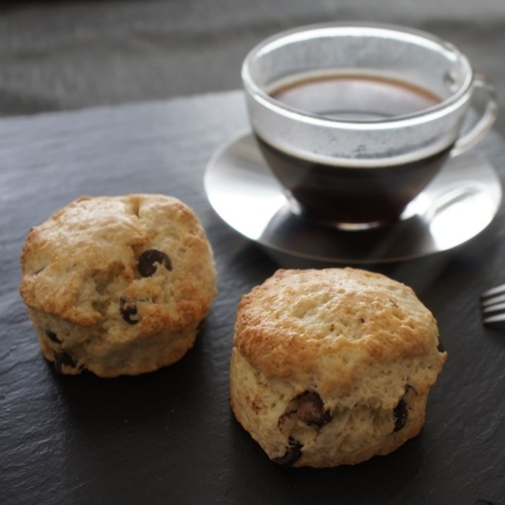 コーヒーや紅茶のお供に♪手作りチョコチップスコーン